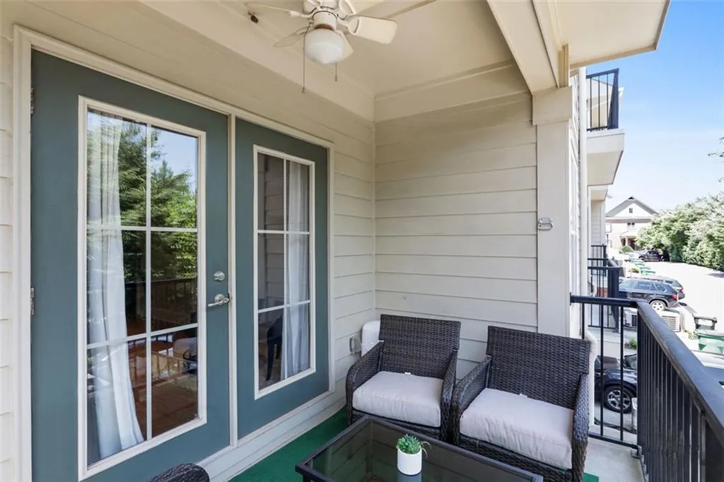 825 Perennial Drive, Atlanta, Georgia 30328, 2 Bedrooms Bedrooms, ,2 BathroomsBathrooms,Residential,Sold,825 Perennial Drive,6900816