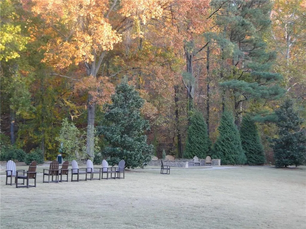 200 River Vista Drive Unit 540, Atlanta, Georgia 30339, 2 Bedrooms Bedrooms, ,2 BathroomsBathrooms,Residential,Sold,200 River Vista Drive Unit 540,5776041