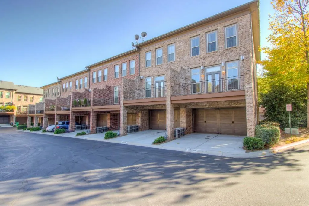 2443 Crescent Park Court Unit 1180, Atlanta, Georgia 30339, 3 Bedrooms Bedrooms, ,3 BathroomsBathrooms,Residential,Sold,2443 Crescent Park Court Unit 1180,5776602