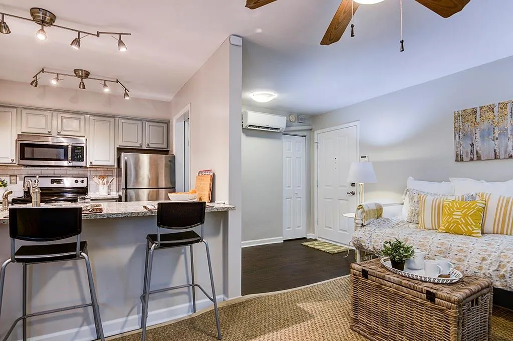 35 Cantey Place Nw Unit -, Atlanta, Georgia 30327, 1 Bedroom Bedrooms, ,1 BathroomBathrooms,Residential,Sold,35 Cantey Place Nw Unit -,5845609