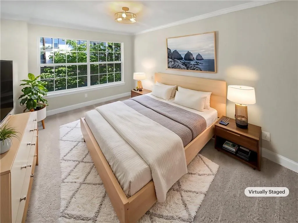 6980 Roswell Road Unit J6, Atlanta, Georgia 30328, 2 Bedrooms Bedrooms, ,2 BathroomsBathrooms,Residential,Sold,6980 Roswell Road Unit J6,7564544