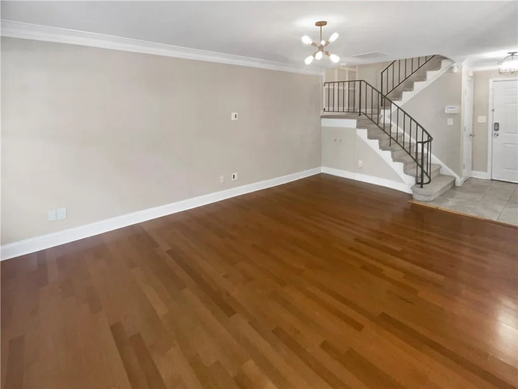 6980 Roswell Road Unit J6, Atlanta, Georgia 30328, 2 Bedrooms Bedrooms, ,2 BathroomsBathrooms,Residential,Sold,6980 Roswell Road Unit J6,7564544