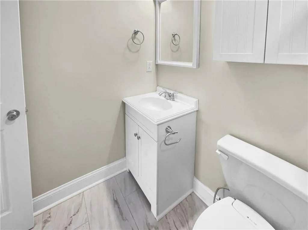 6980 Roswell Road Unit J6, Atlanta, Georgia 30328, 2 Bedrooms Bedrooms, ,2 BathroomsBathrooms,Residential,Sold,6980 Roswell Road Unit J6,7564544