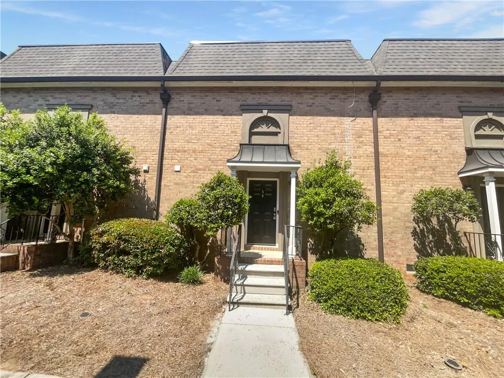 6980 Roswell Road Unit J6, Atlanta, Georgia 30328, 2 Bedrooms Bedrooms, ,2 BathroomsBathrooms,Residential,Sold,6980 Roswell Road Unit J6,7564544