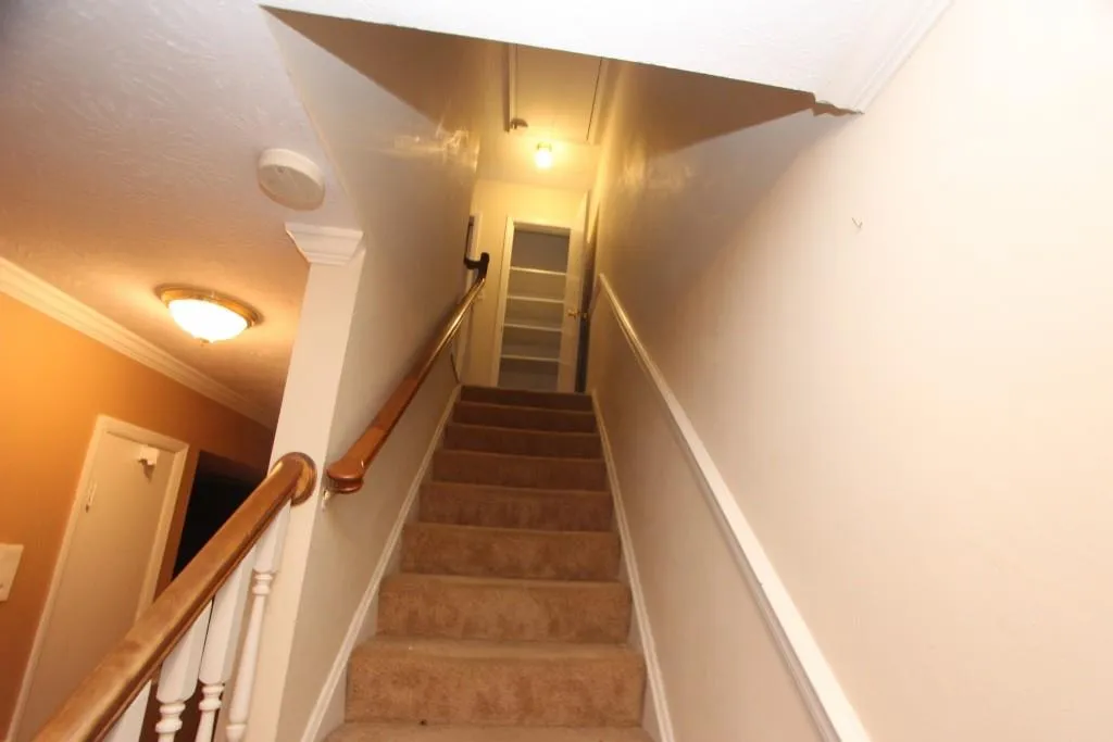 6700 Roswell Road Unit 30f, Atlanta, Georgia 30328, 2 Bedrooms Bedrooms, ,1 BathroomBathrooms,Residential,Sold,6700 Roswell Road Unit 30f,5774137