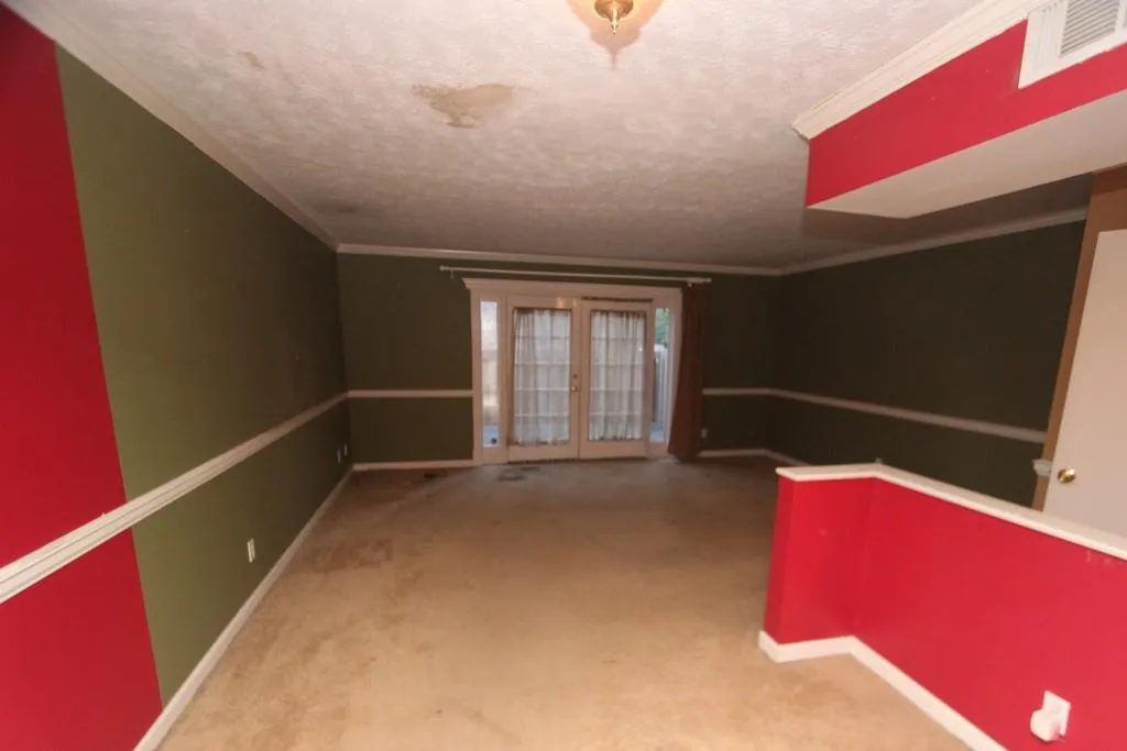 6700 Roswell Road Unit 30f, Atlanta, Georgia 30328, 2 Bedrooms Bedrooms, ,1 BathroomBathrooms,Residential,Sold,6700 Roswell Road Unit 30f,5774137