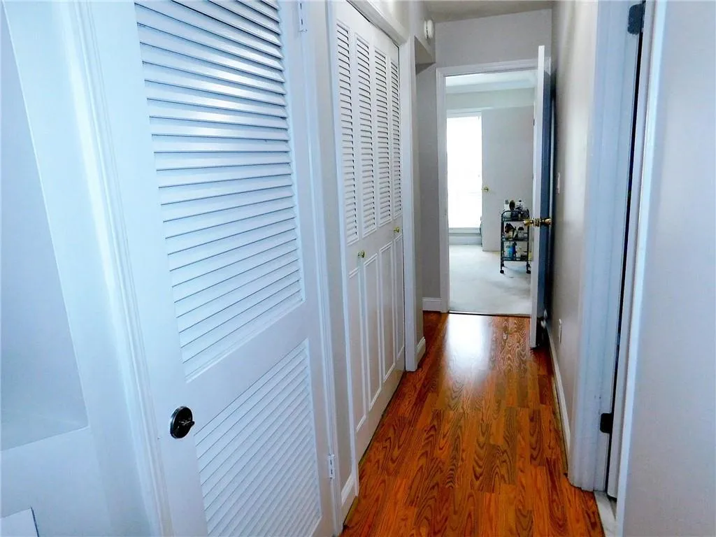 6851 Roswell Road Unit D36, Sandy Springs, Georgia 30328, 2 Bedrooms Bedrooms, ,2 BathroomsBathrooms,Residential,Sold,6851 Roswell Road Unit D36,7213397