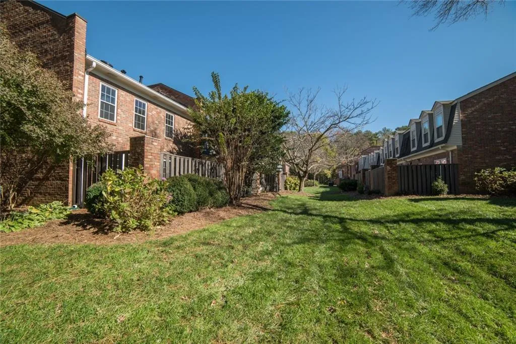 3 Independence Place Nw, Atlanta, Georgia 30318, 2 Bedrooms Bedrooms, ,2 BathroomsBathrooms,Residential,Sold,3 Independence Place Nw,5622099