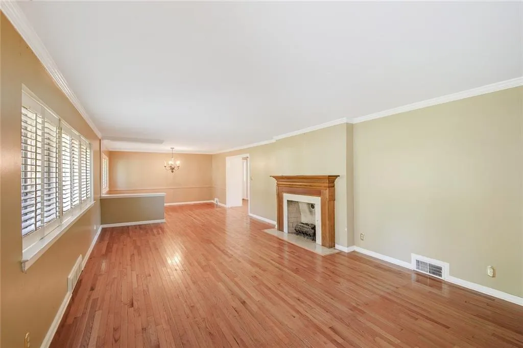 63 Osner Drive, Sandy Springs, Georgia 30342, 3 Bedrooms Bedrooms, ,3 BathroomsBathrooms,Residential,Sold,63 Osner Drive,5989509