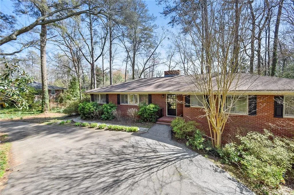 63 Osner Drive, Sandy Springs, Georgia 30342, 3 Bedrooms Bedrooms, ,3 BathroomsBathrooms,Residential,Sold,63 Osner Drive,5989509