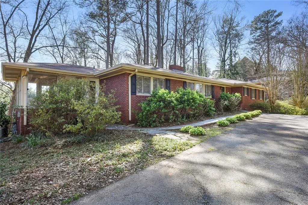 63 Osner Drive, Sandy Springs, Georgia 30342, 3 Bedrooms Bedrooms, ,3 BathroomsBathrooms,Residential,Sold,63 Osner Drive,5989509