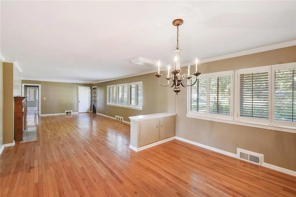 63 Osner Drive, Sandy Springs, Georgia 30342, 3 Bedrooms Bedrooms, ,3 BathroomsBathrooms,Residential,Sold,63 Osner Drive,5989509