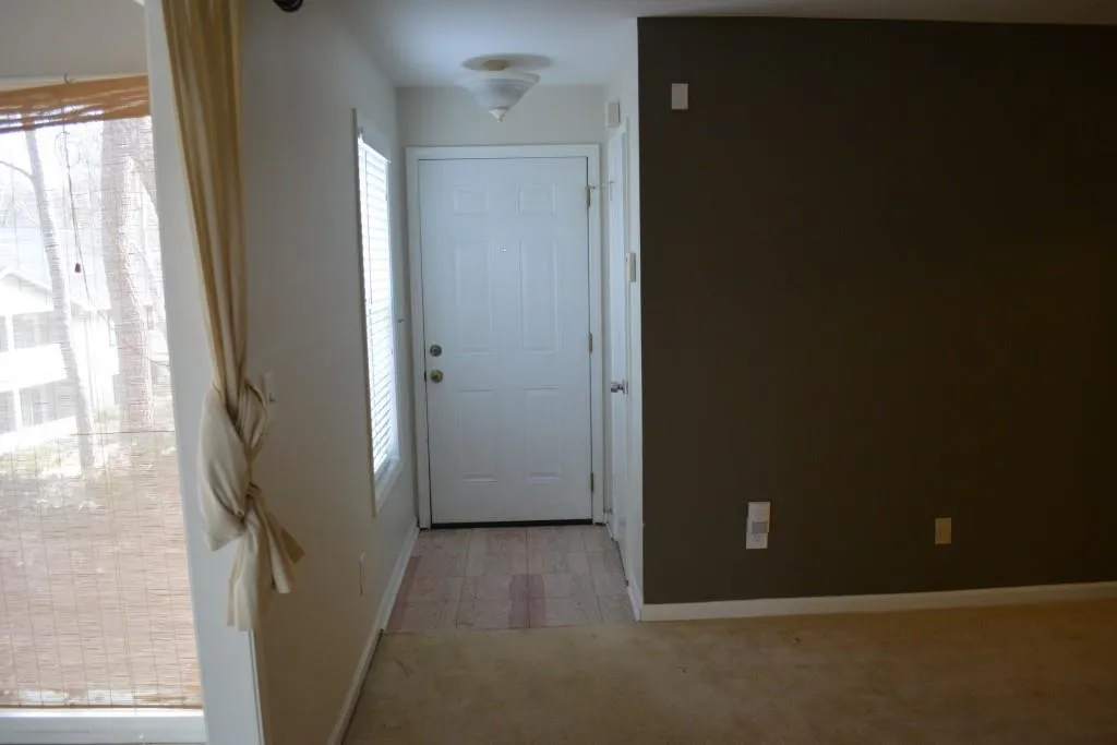 406 Natchez Trace, Sandy Springs, Georgia 30350, 2 Bedrooms Bedrooms, ,2 BathroomsBathrooms,Residential,Sold,406 Natchez Trace,5952761