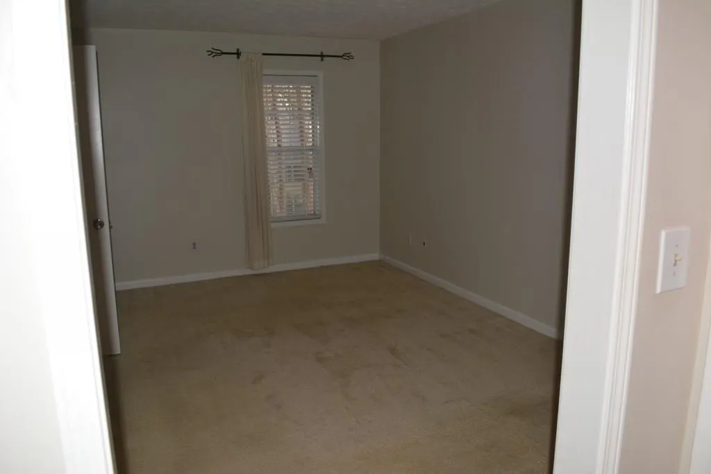 406 Natchez Trace, Sandy Springs, Georgia 30350, 2 Bedrooms Bedrooms, ,2 BathroomsBathrooms,Residential,Sold,406 Natchez Trace,5952761