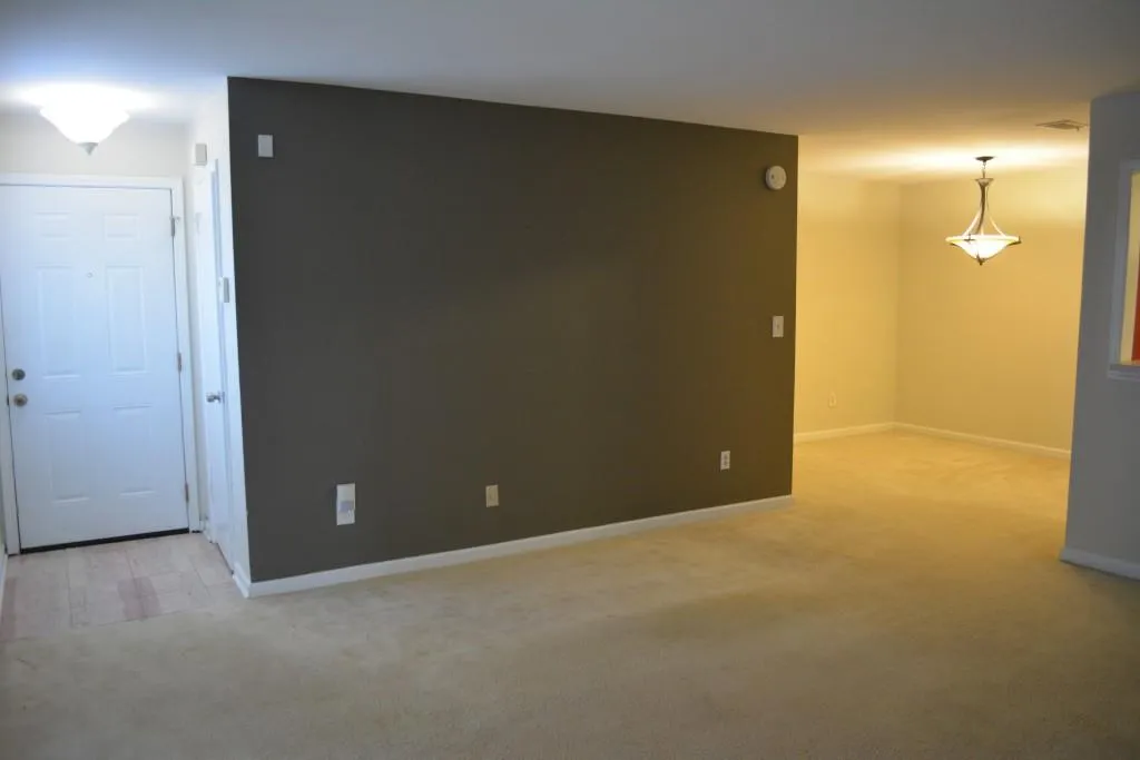 406 Natchez Trace, Sandy Springs, Georgia 30350, 2 Bedrooms Bedrooms, ,2 BathroomsBathrooms,Residential,Sold,406 Natchez Trace,5952761