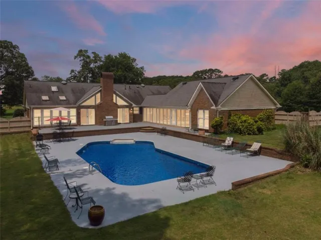 1061 Highway 92, Fayetteville, Georgia 30214