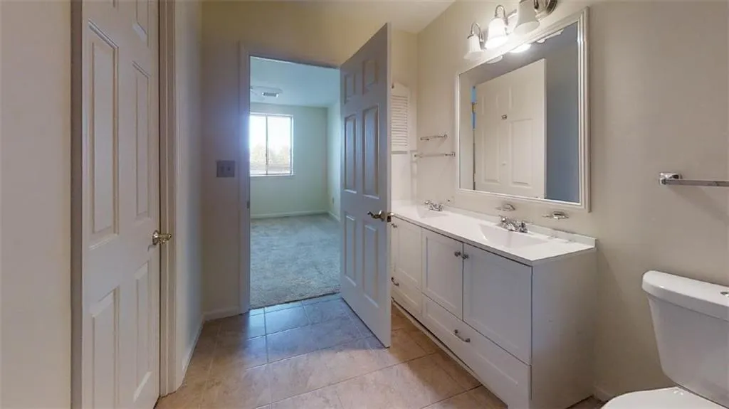 300 Johnson Ferry Road Ne Unit B509, Sandy Springs, Georgia 30328, 1 Bedroom Bedrooms, ,1 BathroomBathrooms,Residential,Sold,300 Johnson Ferry Road Ne Unit B509,7002827