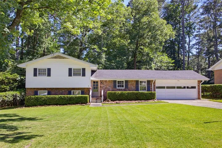 3053 E Ramble Lane, Decatur, Georgia 30033
