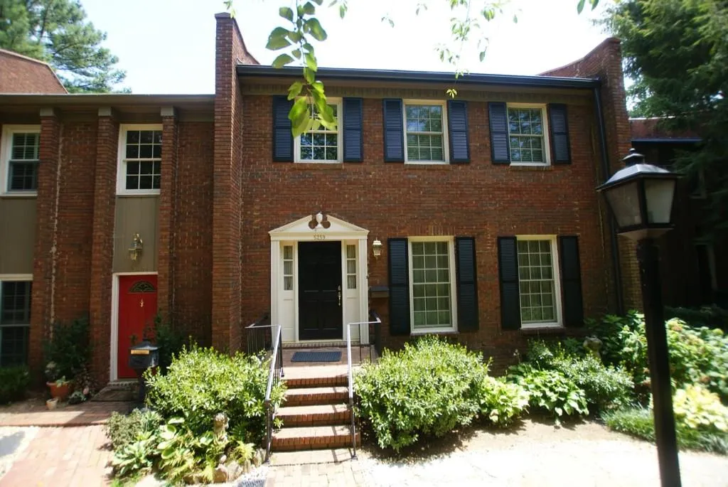 5259 Glenridge Drive, Atlanta, Georgia 30342, 3 Bedrooms Bedrooms, ,3 BathroomsBathrooms,Residential,Sold,5259 Glenridge Drive,5726508