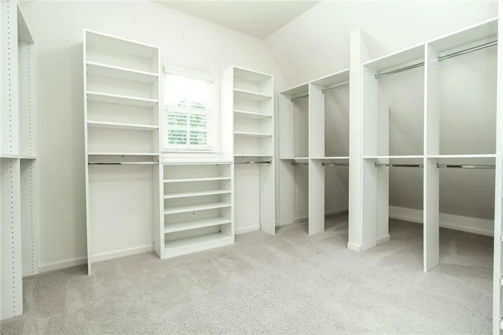 490 Read Lane, Atlanta, Georgia 30328, 6 Bedrooms Bedrooms, ,5 BathroomsBathrooms,Residential,Sold,490 Read Lane,6763203