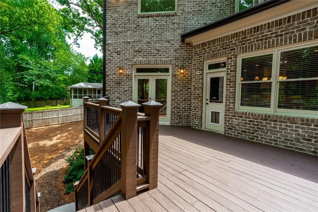 490 Read Lane, Atlanta, Georgia 30328, 6 Bedrooms Bedrooms, ,5 BathroomsBathrooms,Residential,Sold,490 Read Lane,6763203