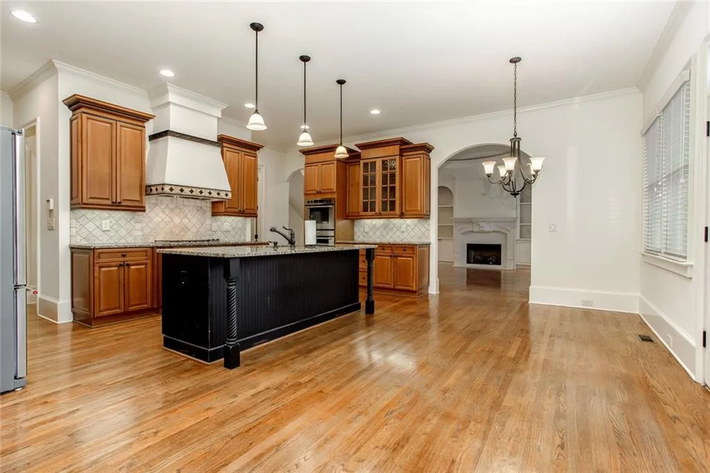 490 Read Lane, Atlanta, Georgia 30328, 6 Bedrooms Bedrooms, ,5 BathroomsBathrooms,Residential,Sold,490 Read Lane,6763203