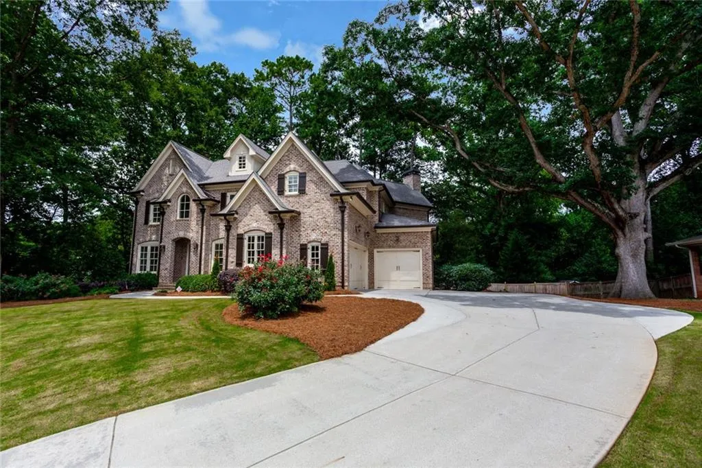 490 Read Lane, Atlanta, Georgia 30328, 6 Bedrooms Bedrooms, ,5 BathroomsBathrooms,Residential,Sold,490 Read Lane,6763203