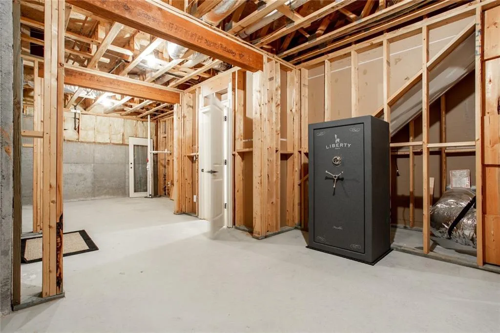 490 Read Lane, Atlanta, Georgia 30328, 6 Bedrooms Bedrooms, ,5 BathroomsBathrooms,Residential,Sold,490 Read Lane,6763203