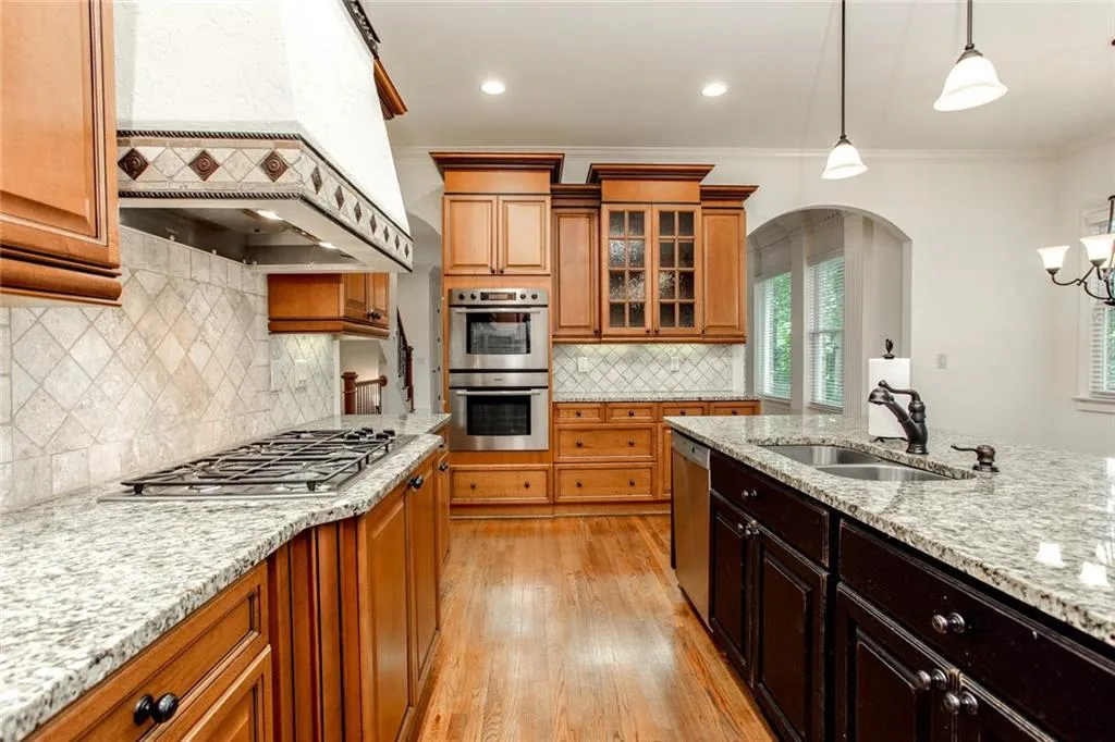 490 Read Lane, Atlanta, Georgia 30328, 6 Bedrooms Bedrooms, ,5 BathroomsBathrooms,Residential,Sold,490 Read Lane,6763203