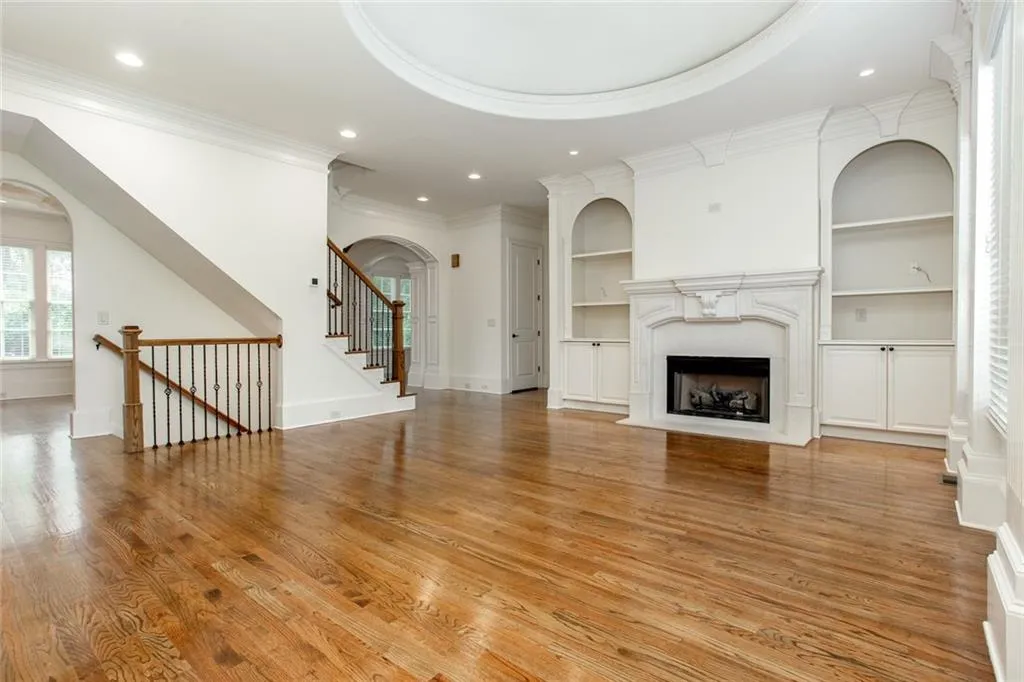 490 Read Lane, Atlanta, Georgia 30328, 6 Bedrooms Bedrooms, ,5 BathroomsBathrooms,Residential,Sold,490 Read Lane,6763203