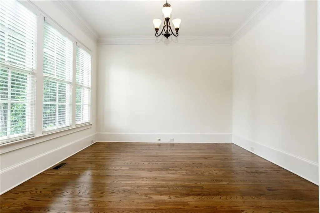 490 Read Lane, Atlanta, Georgia 30328, 6 Bedrooms Bedrooms, ,5 BathroomsBathrooms,Residential,Sold,490 Read Lane,6763203