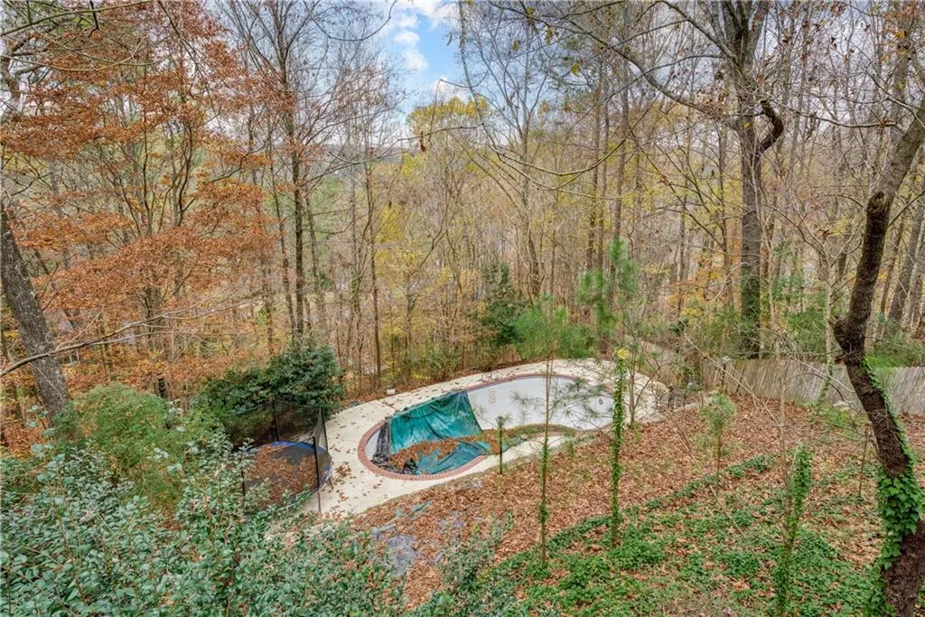 170 Huntcliff Point, Atlanta, Georgia 30350, 7 Bedrooms Bedrooms, ,4 BathroomsBathrooms,Residential,Sold,170 Huntcliff Point,7177585