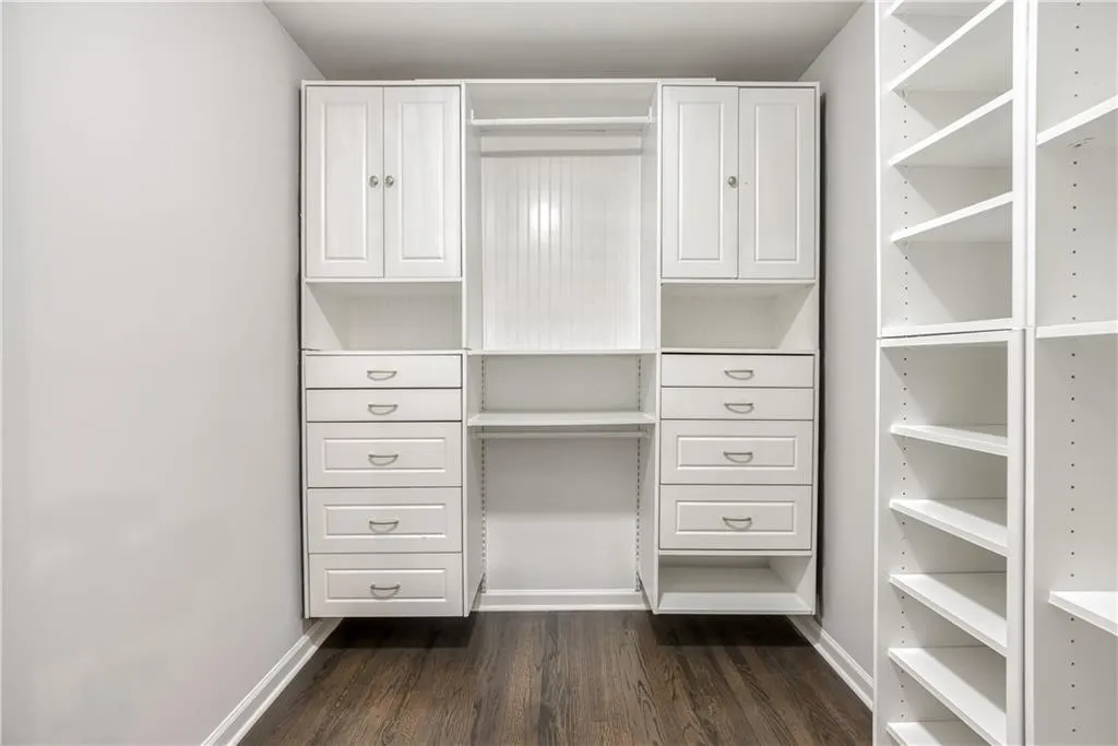 170 Huntcliff Point, Atlanta, Georgia 30350, 7 Bedrooms Bedrooms, ,4 BathroomsBathrooms,Residential,Sold,170 Huntcliff Point,7177585