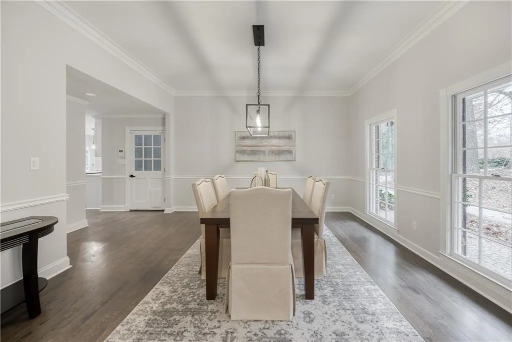 170 Huntcliff Point, Atlanta, Georgia 30350, 7 Bedrooms Bedrooms, ,4 BathroomsBathrooms,Residential,Sold,170 Huntcliff Point,7177585