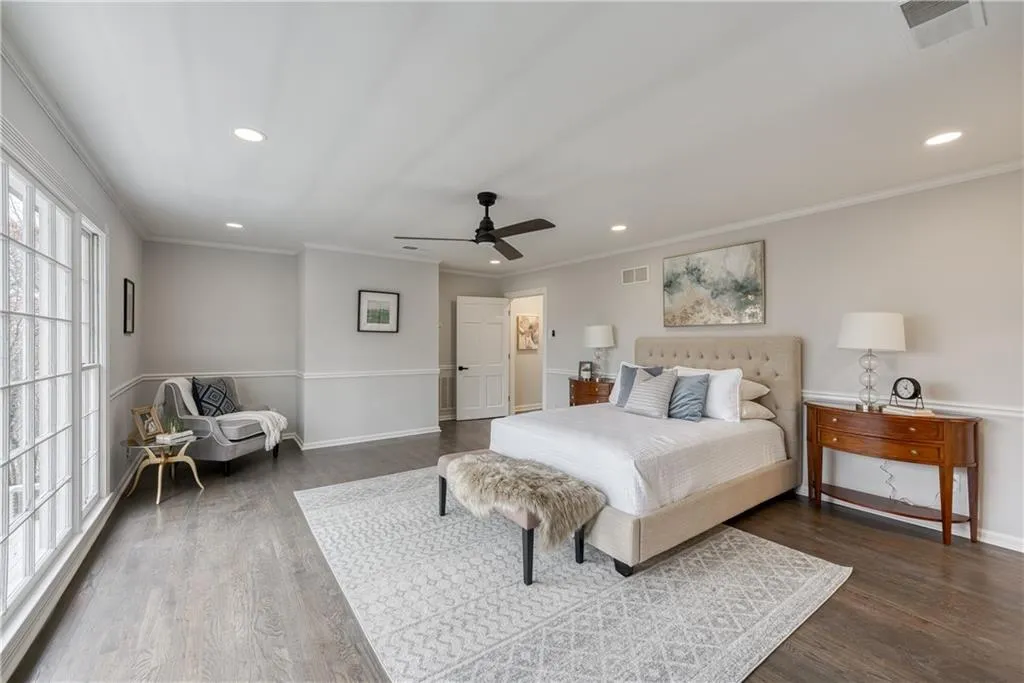 170 Huntcliff Point, Atlanta, Georgia 30350, 7 Bedrooms Bedrooms, ,4 BathroomsBathrooms,Residential,Sold,170 Huntcliff Point,7177585