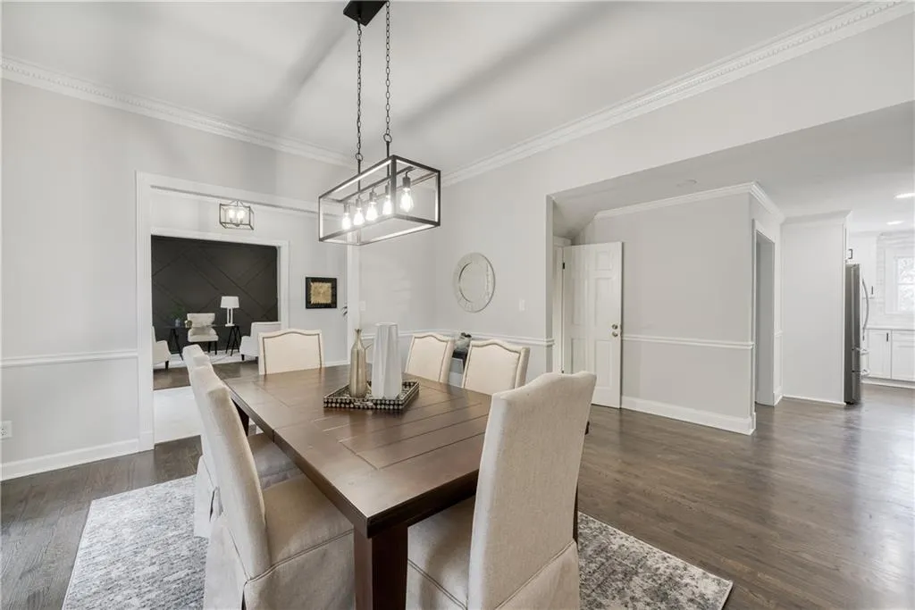 170 Huntcliff Point, Atlanta, Georgia 30350, 7 Bedrooms Bedrooms, ,4 BathroomsBathrooms,Residential,Sold,170 Huntcliff Point,7177585