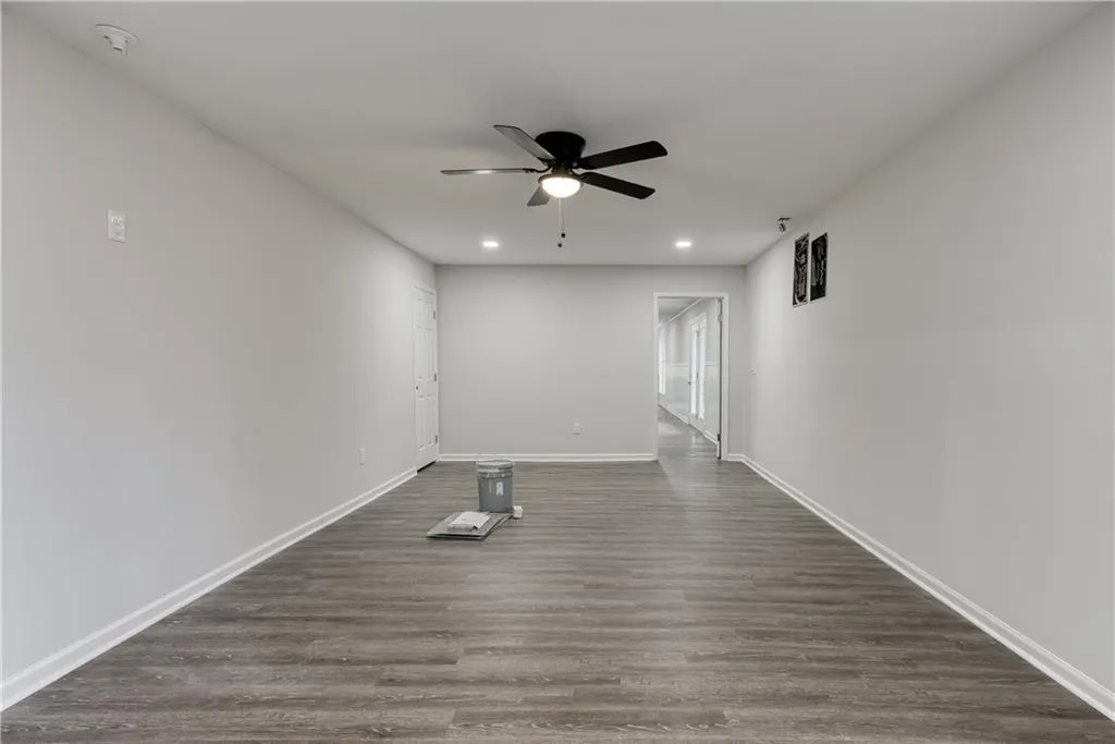 170 Huntcliff Point, Atlanta, Georgia 30350, 7 Bedrooms Bedrooms, ,4 BathroomsBathrooms,Residential,Sold,170 Huntcliff Point,7177585