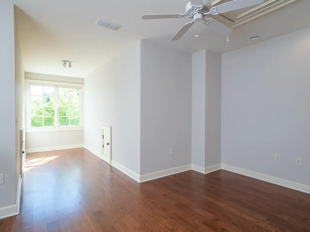 702 Creekgarden Court, Atlanta, Georgia 30339, 4 Bedrooms Bedrooms, ,4 BathroomsBathrooms,Residential,Sold,702 Creekgarden Court,6684281