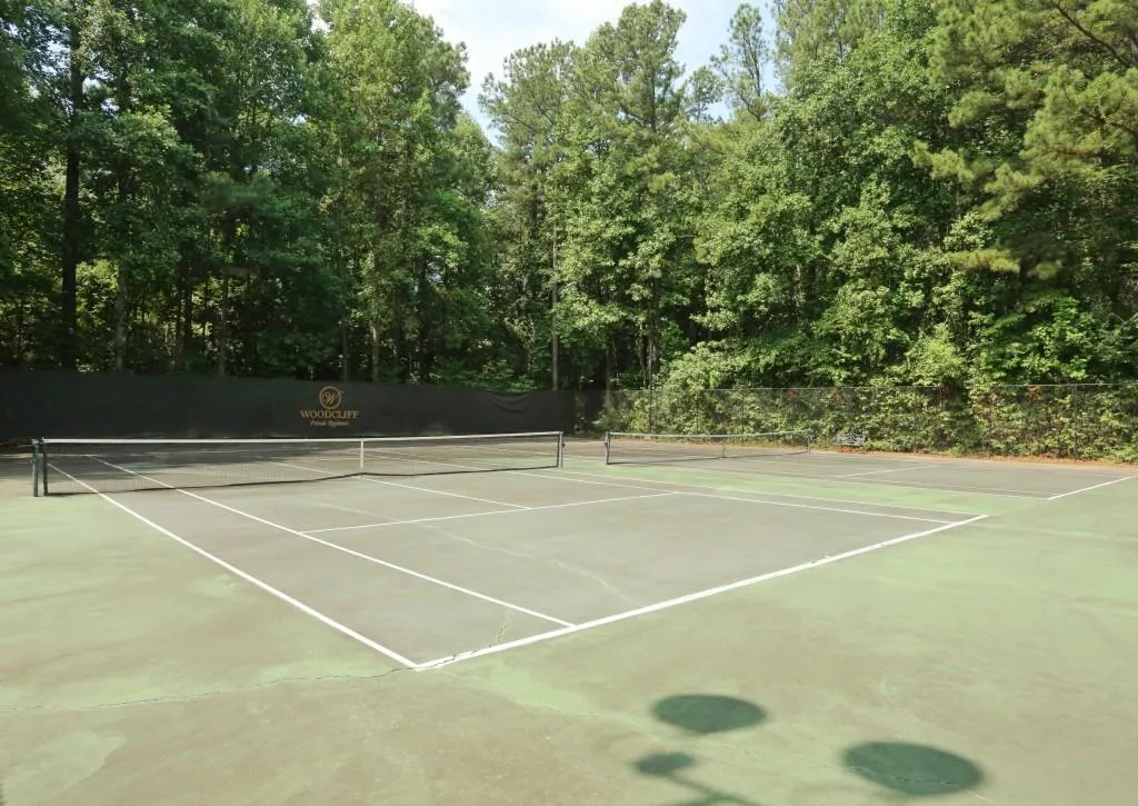 1702 Woodcliff Drive Unit 1702, Sandy Springs, Georgia 30350, 2 Bedrooms Bedrooms, ,2 BathroomsBathrooms,Residential,Sold,1702 Woodcliff Drive Unit 1702,5759850