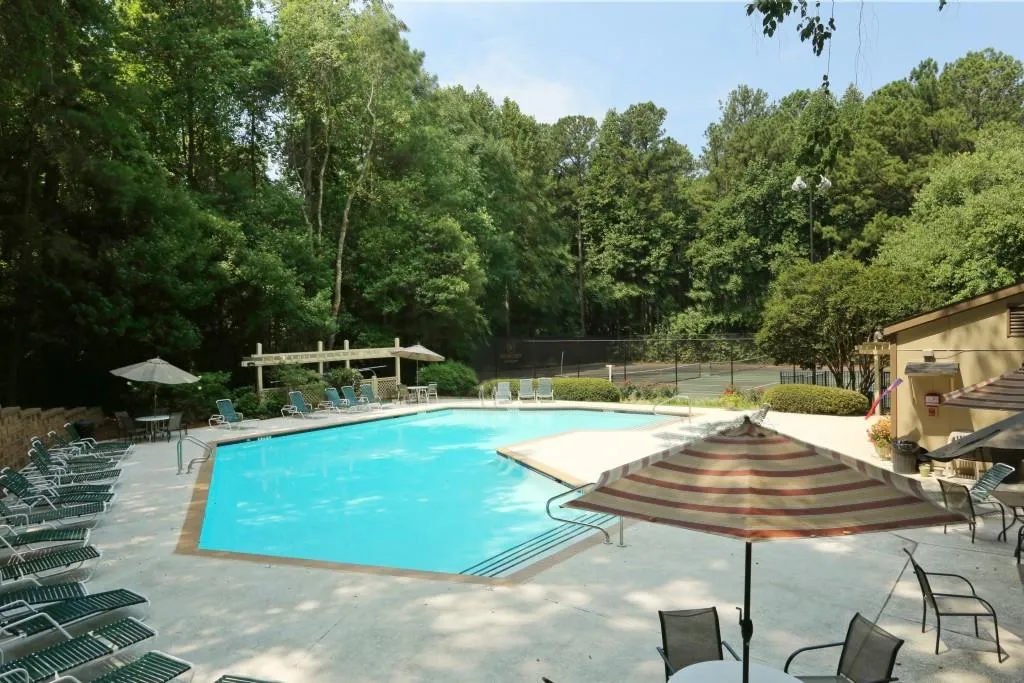 1702 Woodcliff Drive Unit 1702, Sandy Springs, Georgia 30350, 2 Bedrooms Bedrooms, ,2 BathroomsBathrooms,Residential,Sold,1702 Woodcliff Drive Unit 1702,5759850