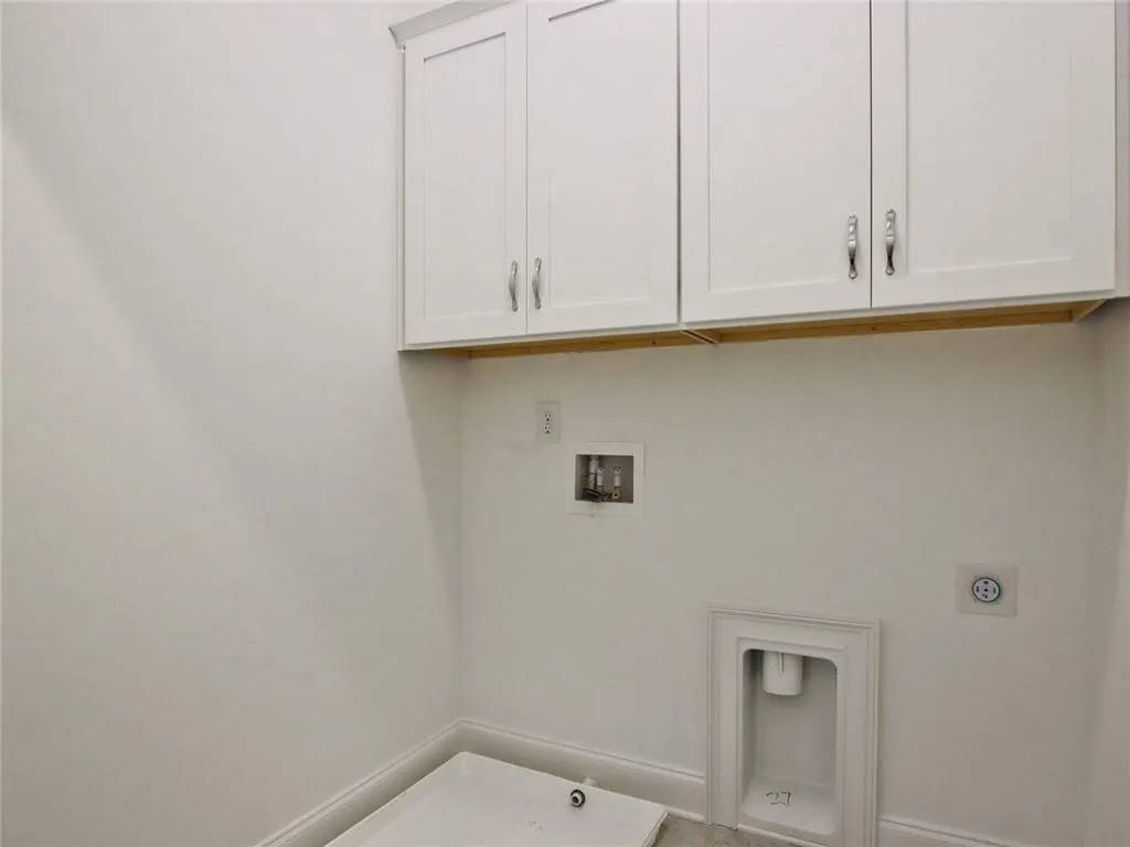 6650 Sterling Drive Unit 673, Sandy Springs, Georgia 30328, 3 Bedrooms Bedrooms, ,4 BathroomsBathrooms,Residential,Sold,6650 Sterling Drive Unit 673,6914820