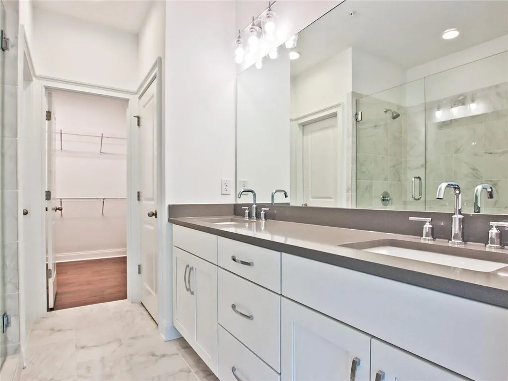 6650 Sterling Drive Unit 673, Sandy Springs, Georgia 30328, 3 Bedrooms Bedrooms, ,4 BathroomsBathrooms,Residential,Sold,6650 Sterling Drive Unit 673,6914820