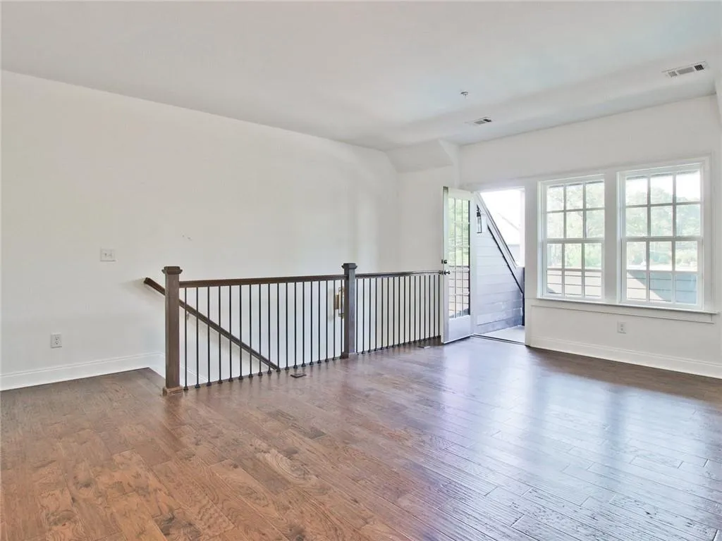 6650 Sterling Drive Unit 673, Sandy Springs, Georgia 30328, 3 Bedrooms Bedrooms, ,4 BathroomsBathrooms,Residential,Sold,6650 Sterling Drive Unit 673,6914820