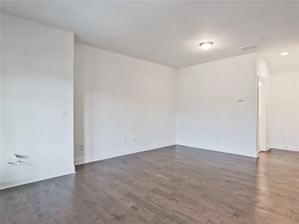6650 Sterling Drive Unit 673, Sandy Springs, Georgia 30328, 3 Bedrooms Bedrooms, ,4 BathroomsBathrooms,Residential,Sold,6650 Sterling Drive Unit 673,6914820