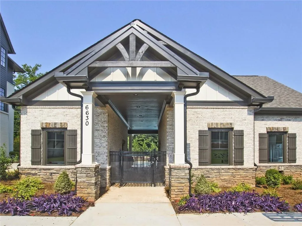 6650 Sterling Drive Unit 673, Sandy Springs, Georgia 30328, 3 Bedrooms Bedrooms, ,4 BathroomsBathrooms,Residential,Sold,6650 Sterling Drive Unit 673,6914820