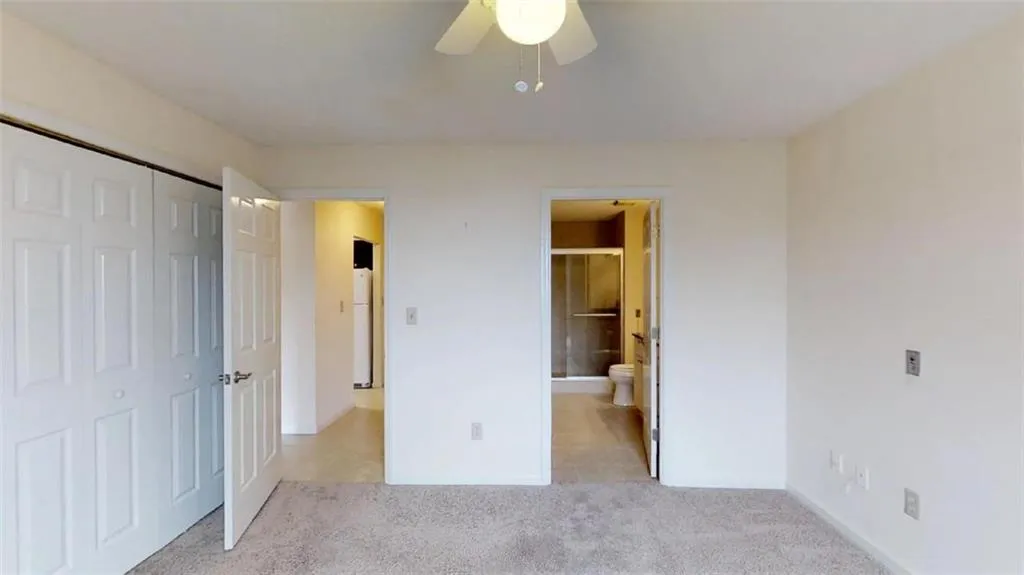 300 Johnson Ferry Road Ne Unit B407, Sandy Springs, Georgia 30328, 1 Bedroom Bedrooms, ,1 BathroomBathrooms,Residential,Sold,300 Johnson Ferry Road Ne Unit B407,6055027