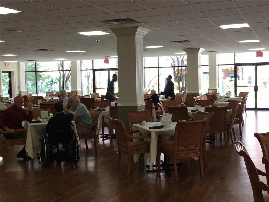 300 Johnson Ferry Road Ne Unit B407, Sandy Springs, Georgia 30328, 1 Bedroom Bedrooms, ,1 BathroomBathrooms,Residential,Sold,300 Johnson Ferry Road Ne Unit B407,6055027