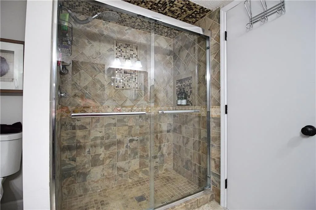 6851 Roswell Road Ne Unit Q6, Atlanta, Georgia 30328, 3 Bedrooms Bedrooms, ,2 BathroomsBathrooms,Residential,Sold,6851 Roswell Road Ne Unit Q6,5861117