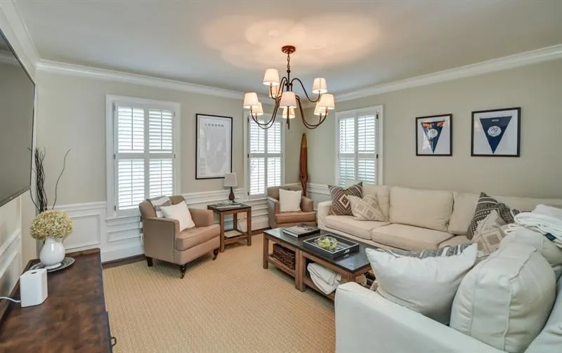 443 Manor Ridge Drive Nw, Atlanta, Georgia 30305, 3 Bedrooms Bedrooms, ,3 BathroomsBathrooms,Residential,Sold,443 Manor Ridge Drive Nw,5976461