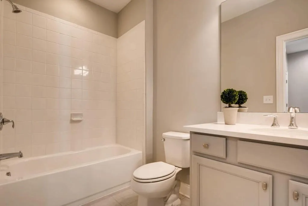 6641 Cadence Boulevard, Sandy Springs, Georgia 30328, 2 Bedrooms Bedrooms, ,3 BathroomsBathrooms,Residential,Sold,6641 Cadence Boulevard,6047511